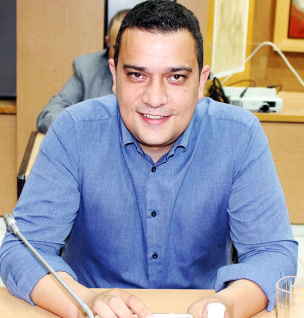 Για «ρεσιτάλ φίμωσης κι αυταρχικότητας» καταγγέλλει τη διοίκηση Μαργέτη ο συνδυασμός του Σπύρου Κορώση