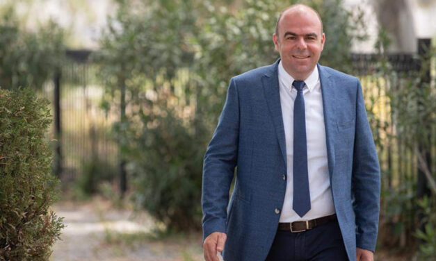Μήνυμα Λευτέρη Κοσμόπουλου για την εισαγωγή μαθητών στην τριτοβάθμια εκπαίδευση
