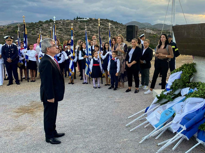 Σε επετειακή εκδήλωση για τη Ναυμαχία της Σαλαμίνας συμμετείχε ο Δήμαρχος Μεγαρέων
