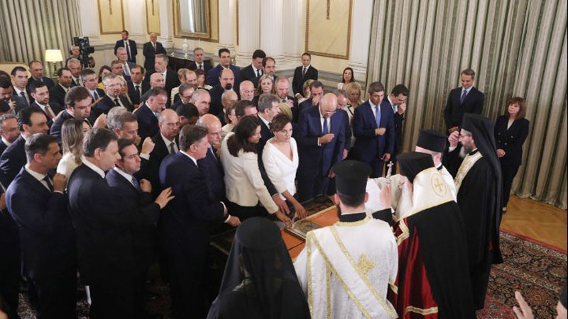 Ορκίστηκε η νέα Κυβέρνηση