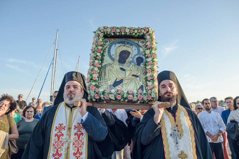 Η Νέα Πέραμος υποδέχτηκε την θαυματουργή εικόνα της Παναγίας της Φανερωμένης, της Κυζικινής