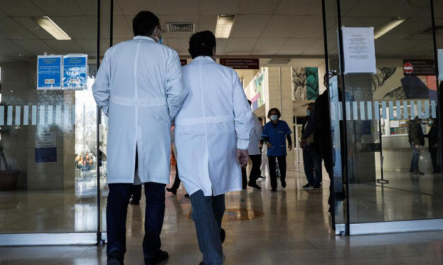 Στο Θριάσιο σε κρίσιμη κατάσταση 4χρονο αγοράκι που ξυλοκοπήθηκε άγρια από τον πατέρα του