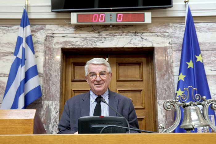 Θαν. Μπούρας: Αναφορά για την μη κατάργηση των Σχολικών Επιτροπών