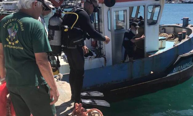 Καθαρισμός του βυθού του λιμένα Πάχης από την Κοινότητα Μεγάρων και εθελοντική συμμετοχή του Συνδέσμου Ελλήνων Βατραχανθρώπων