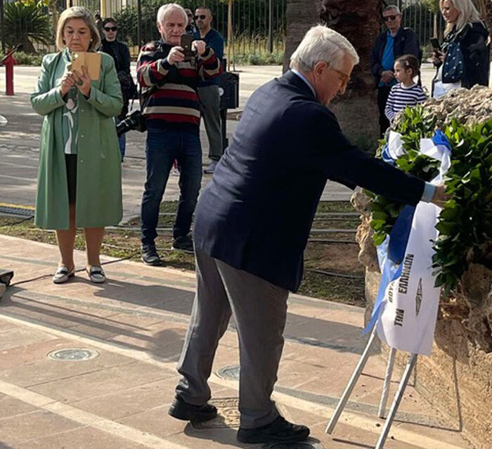 Αθ. Μπούρας: Εκπροσώπησε την Βουλή στις εκδηλώσεις μνήμης για την εξέγερση του Πολυτεχνείου