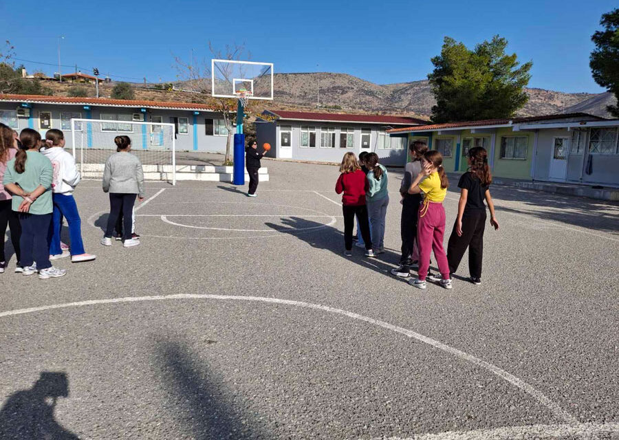 Το πρόγραμμα «Τρίποντα στα Σχολεία» της Ελληνικής Ομοσπονδίας Καλαθοσφαίρισης στο 2ο  Δημοτικό Νέας Περάμου