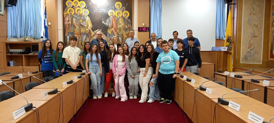 «Μια ημέρα στην Τοπική Αυτοδιοίκηση» για τους μαθητές της Γ’ τάξης του 2ου Γυμνασίου Μεγάρων