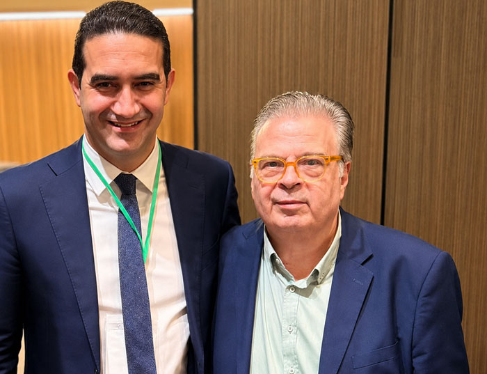 Σχολές Πιλότων: Η απάντηση στην κοινοβουλευτική ερώτηση Κατρίνη δείχνει κυβερνητικό αλαλούμ αφού τα υπουργεία «αλληλοκατηγορούνται