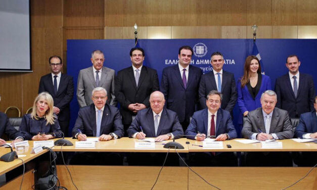 Υπογράφηκε η σύμβαση για τη Β’ φάση του προγράμματος «Μαριέττα Γιαννάκου» – Στο πρόγραμμα 12 σχολεία της Δυτικής Αττικής